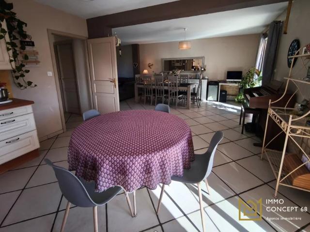 Maison 141 m² 4 chambres Terrasse