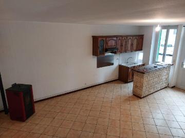 Maison, 141 m² à louer à Poncin 01450