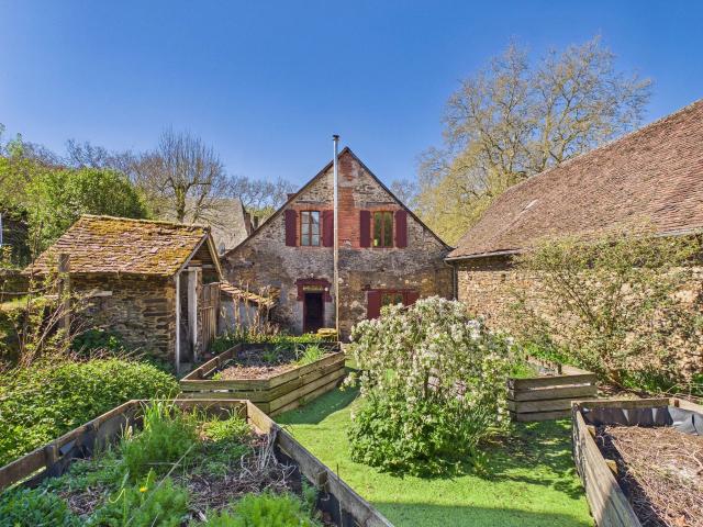 Maison 14 pièces 197 m²