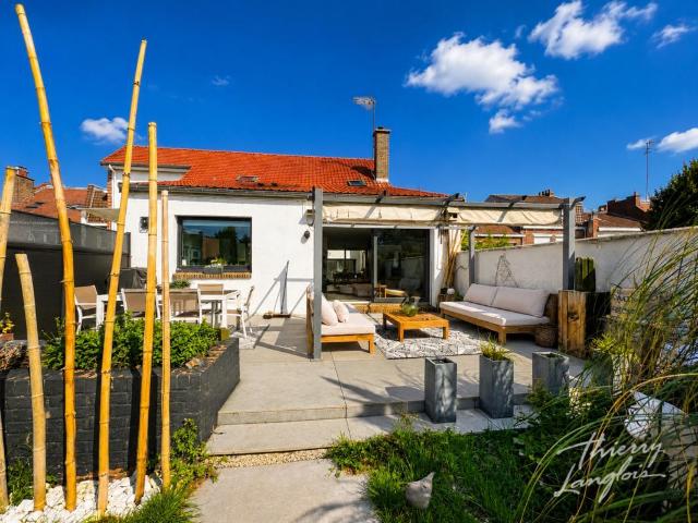Maison 14 pièces 250 m²
