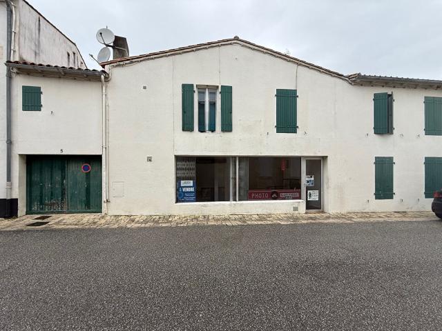 Maison 14 pièces 255 m²
