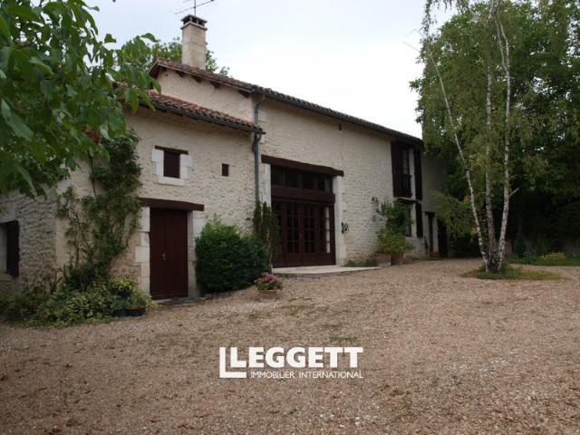 Maison 14 pièces 280 m²