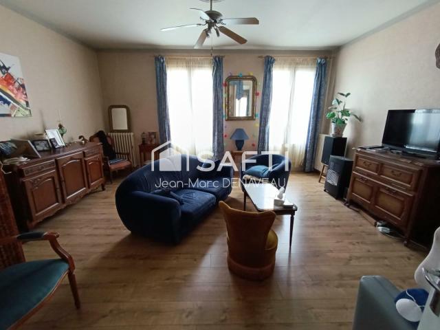 Maison 14 pièces 298 m²