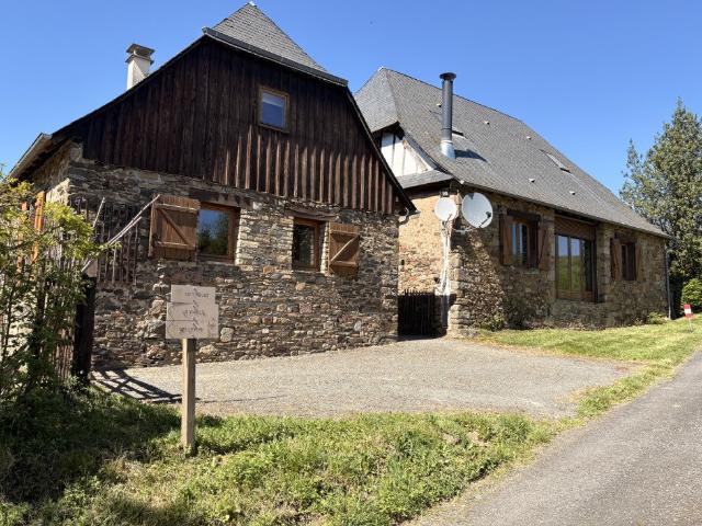 Maison 14 pièces 299 m²