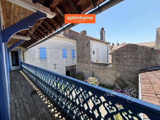 Maison 14 pièces 208 m²