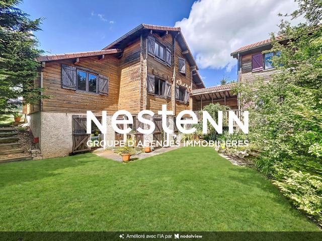 Maison 14 pièces 210 m²