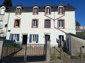 Maison 14 pièces 220 m²
