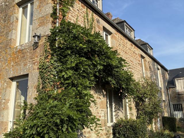 Maison 14 pièces 225 m²