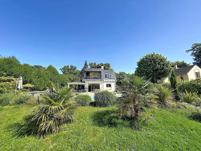 Maison 14 pièces 230 m²