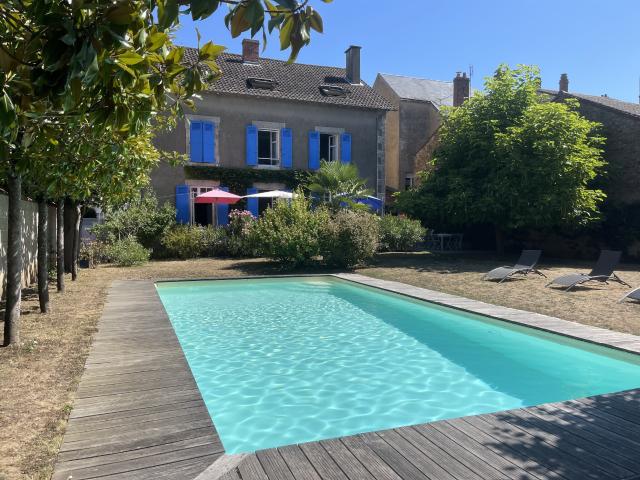 Maison 14 pièces 350 m²