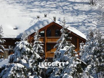 Maison 14 pièces 357 m²