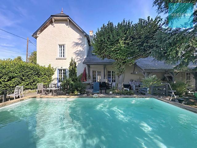 Maison 14 pièces 366 m²