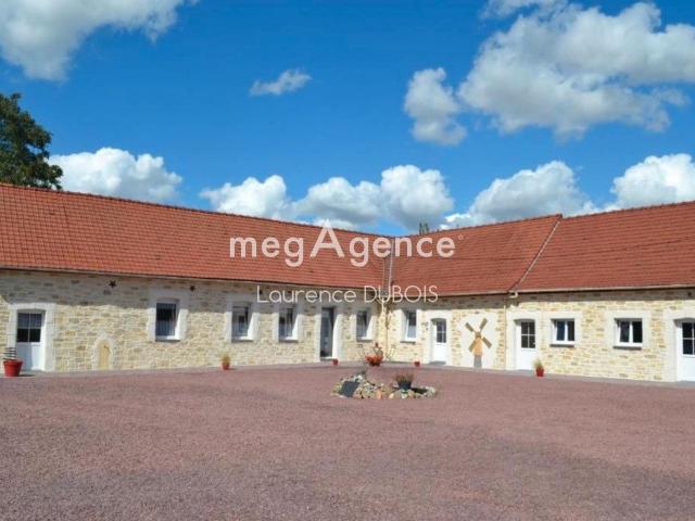 Maison 14 pièces 373 m²