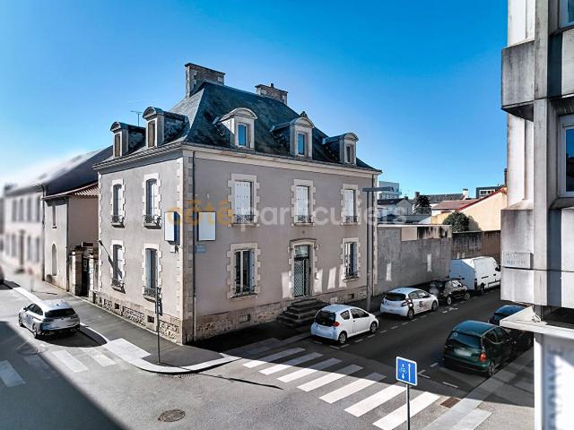Maison 14 pièces 378 m²