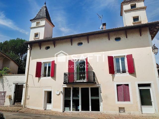 Maison 14 pièces 389 m²