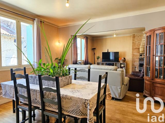 Maison 14 pièces 303 m²