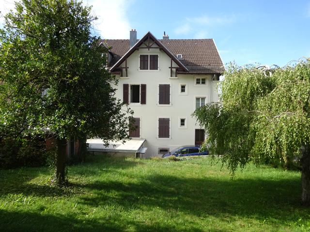 Maison 14 pièces 300 m²