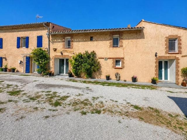 Maison 14 pièces 304 m²