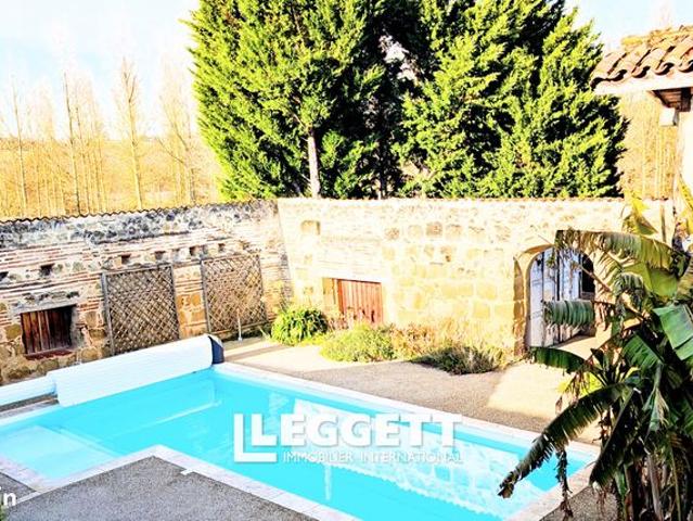 Maison 14 pièces 310 m²