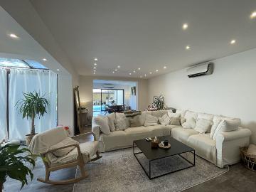 Maison 14 pièces 310 m²