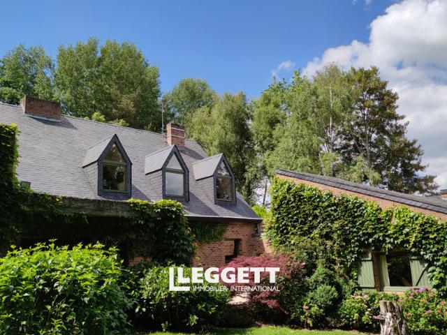 Maison 14 pièces 330 m²