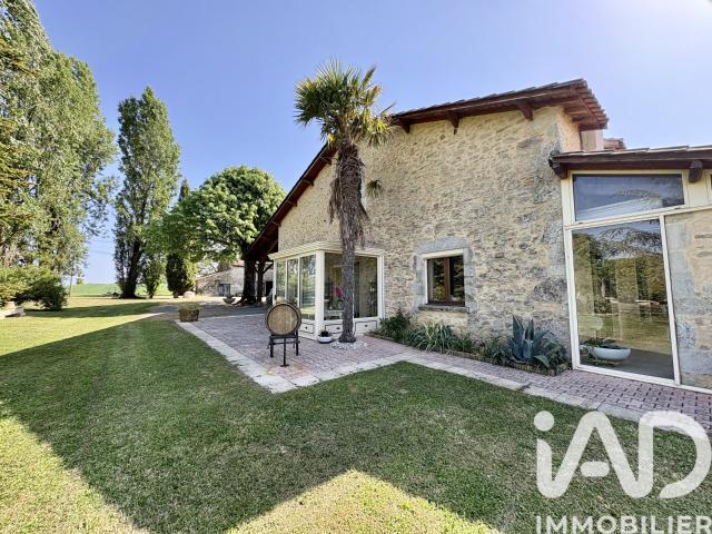 Maison 14 pièces 336 m²