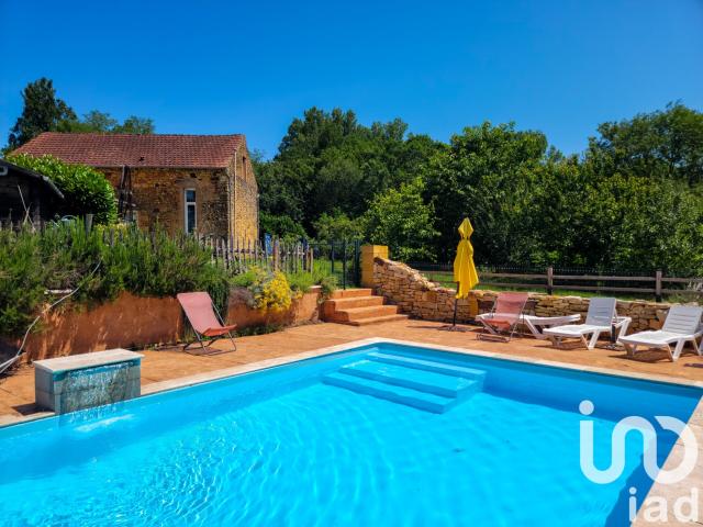 Maison 14 pièces 338 m²