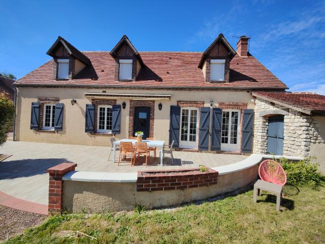 Maison 14 pièces 440 m²