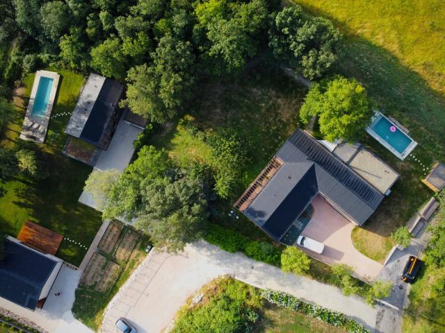 Maison 14 pièces 414 m²
