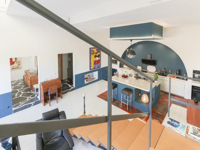Maison 14 pièces 420 m²