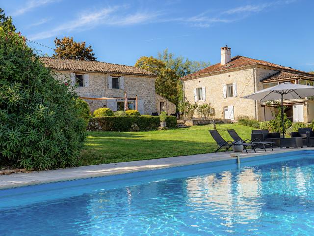 Maison 14 pièces 510 m²