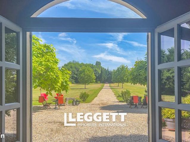 Maison 14 pièces 630 m²
