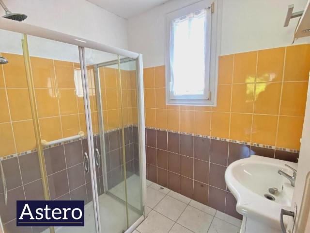 Maison 14 pièces 600 m²