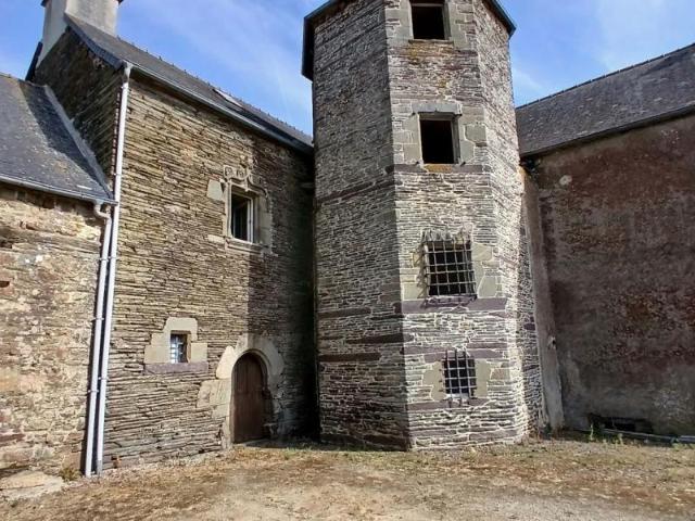 Maison 14 pièces 730 m²