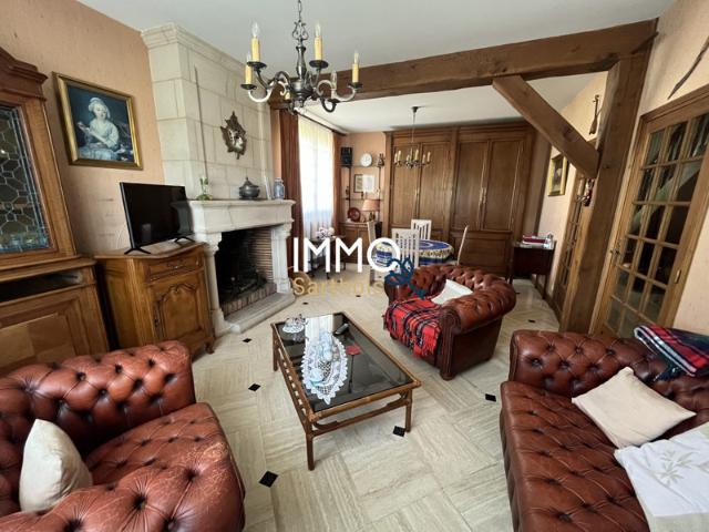 Maison 154 m², 5 chambres, sur 2 260 m² de terrain – La Char