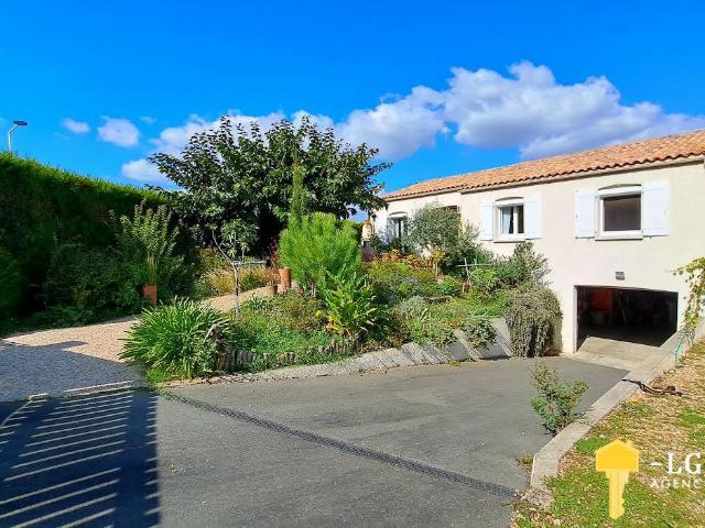 Maison 157m2, belle véranda, jardin et grand garage 157m² Meschers sur Gironde