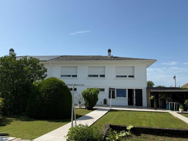 MAISON 150 M2 BASSE HAM dans quartier calme beau jardi