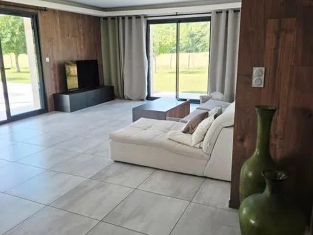 Maison 150 m²/Piscine/Garage sur 1500m² de terrain