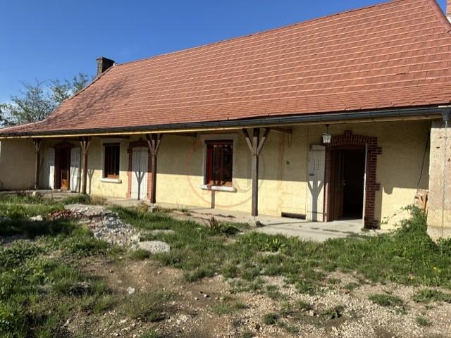 Maison 150m2 entièrement rénovée avec grange terrain 3000m2