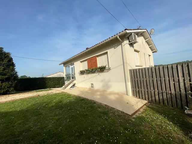 Maison 150m² rénovée + jardin proche de Lustrac 160m² Trentels