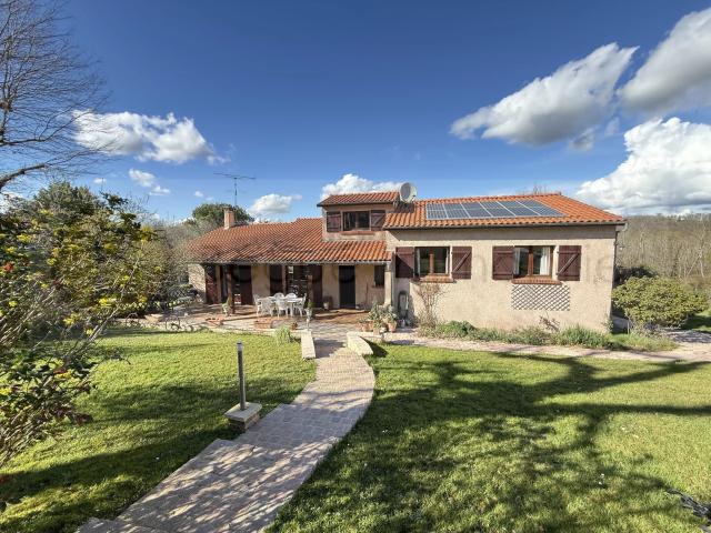 Maison 151 m²