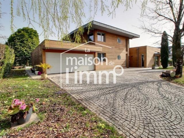 Maison 5 pièces 152 m²