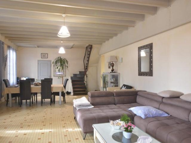 Maison 15 pièces 130 m²