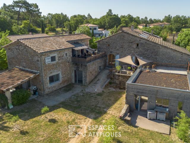 Maison 15 pièces 253 m²