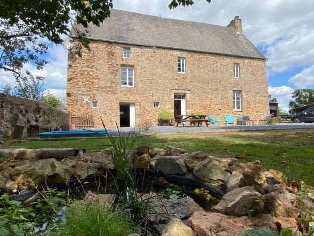 Maison 15 pièces 250 m²