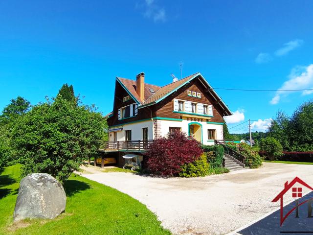 Maison 15 pièces 277 m²