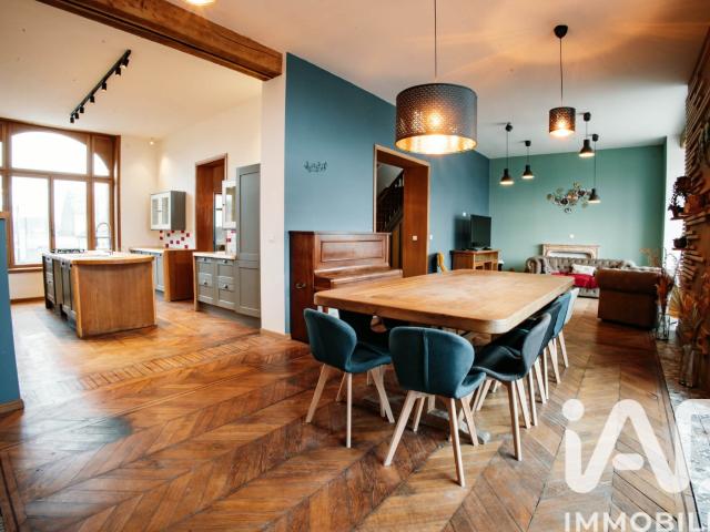 Maison 15 pièces 342 m²