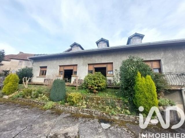 Maison 15 pièces 381 m²
