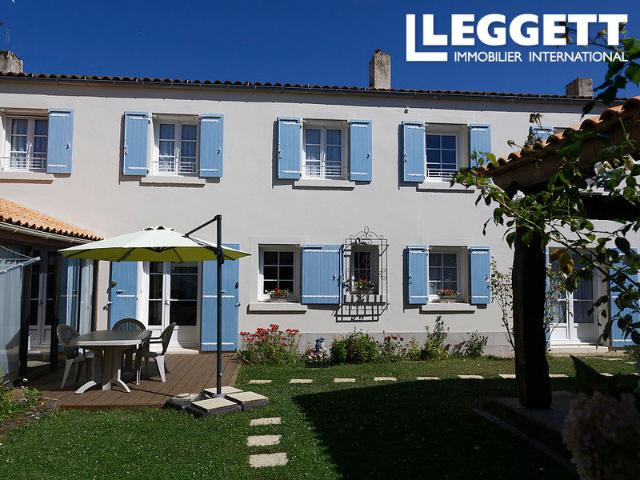 Maison 15 pièces 315 m²