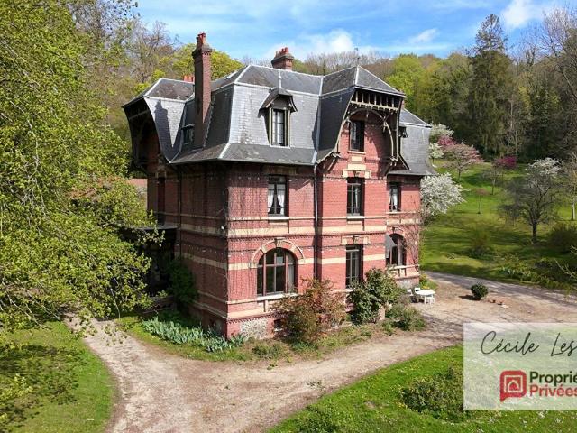 Maison 15 pièces 451 m²